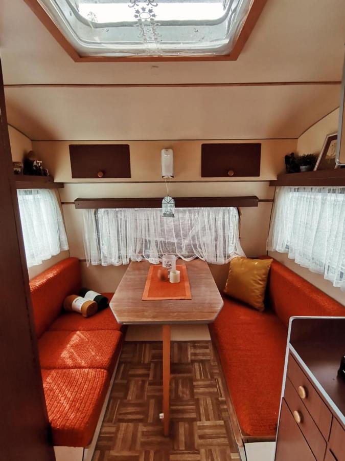 Camp Oaza,Lipa Hotell Cetinje Exteriör bild